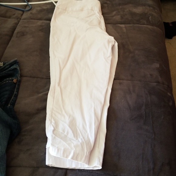 Capris - Picture 1 of 1